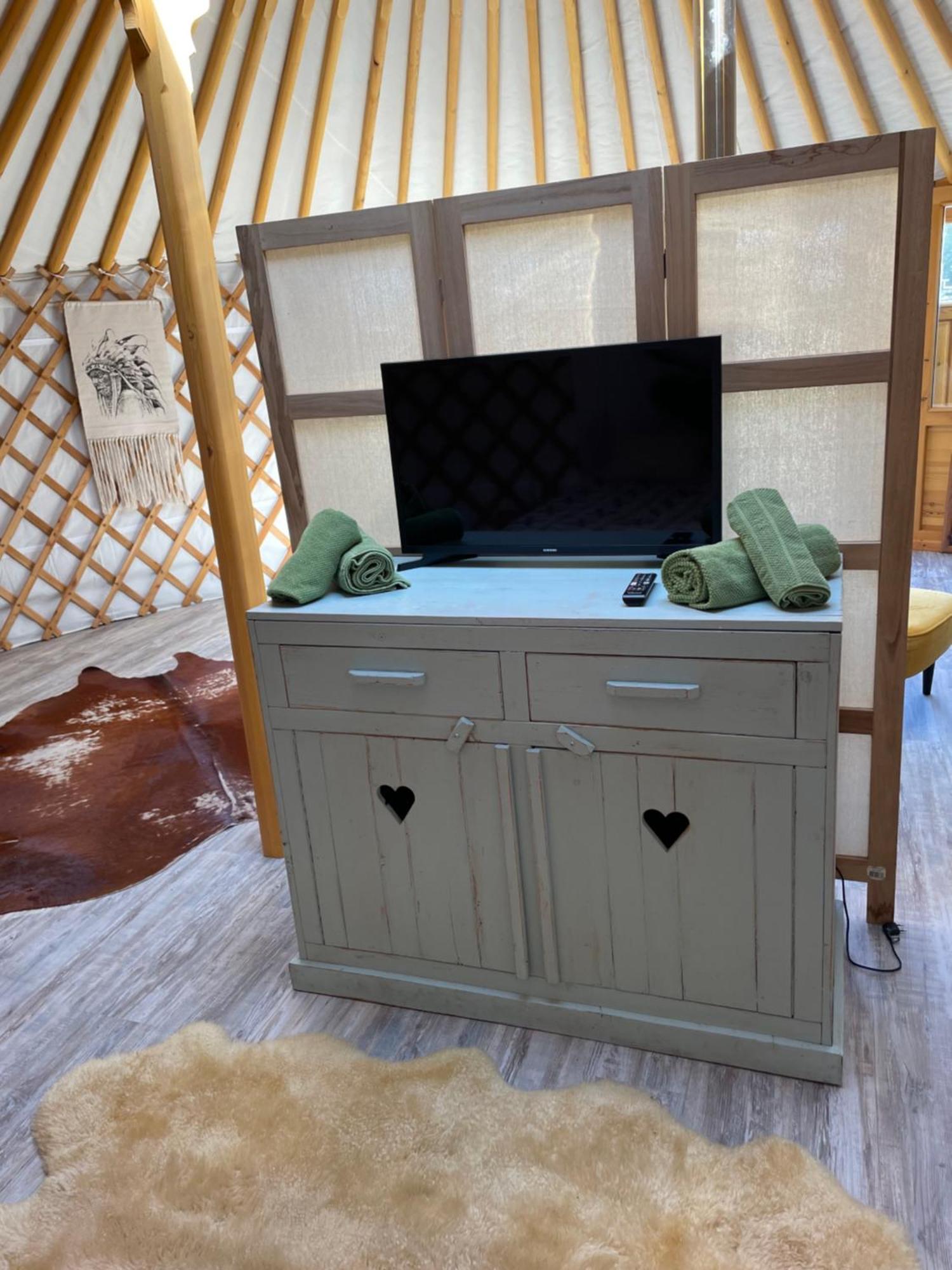Luxe Yurt 호텔 쿠데커크 외부 사진